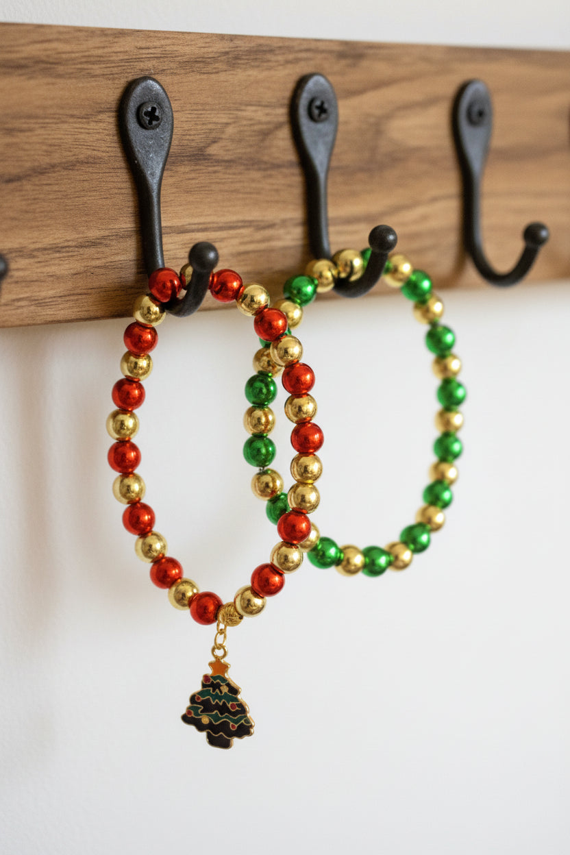 Christmas Charm Bracelet (Medium Small)