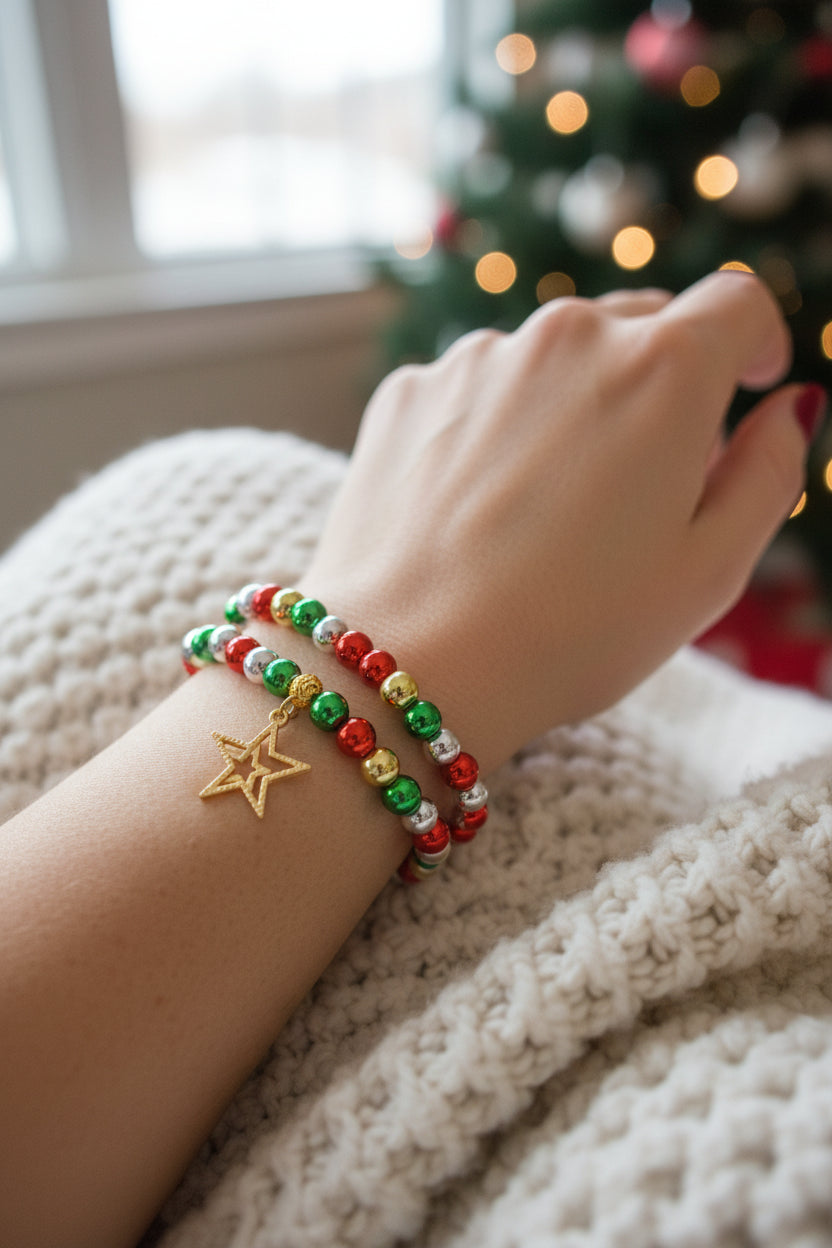 Christmas Charm Bracelet (Medium Small)